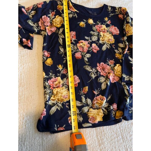 Shanghai KaiKai Company Floral Sweater Navy Rose Print Long Sleeve Boho Pullover - Picture 4 of 12